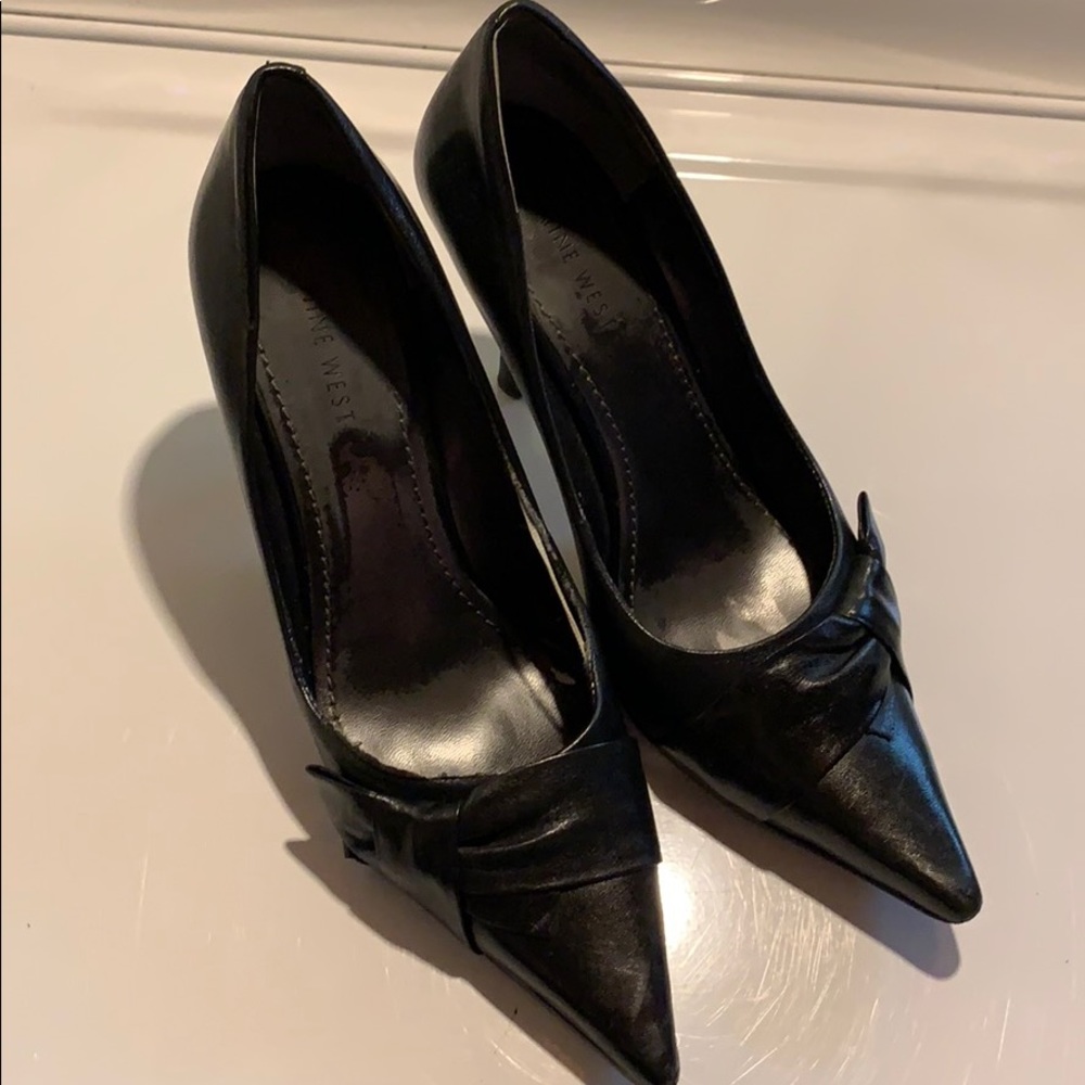 Nine West Point Toe Heels